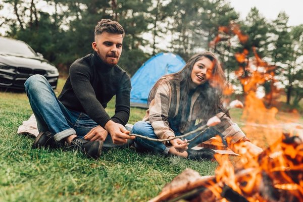 Le camping La Sagne est-il adapté aux séniors ?